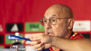 De la Fuente, el calendario y la Superliga