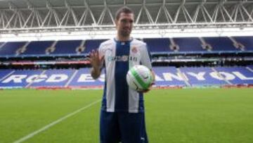 Arbilla durante su presentación con el RCD Espanyol.