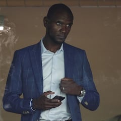 El 'caso Abidal' se enreda