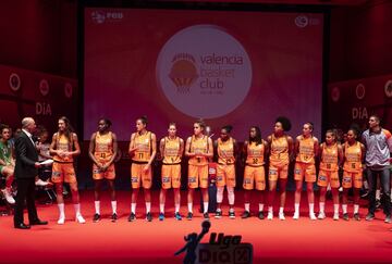 "Una ciudad como Valencia con tantísima tradición de baloncesto femenino merecía estar de nuevo en la élite. Llegamos con muchísima ilusión".