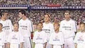 El gancho publicitario de los galácticos no ha decaído pese a su calamitoso final de temporada y de ello se beneficia la tesorería del club.