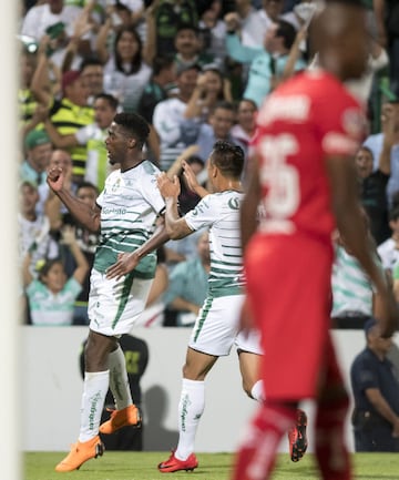 Equipos del norte quieren al niño que buscó el Real Madrid