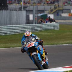 Miller gana en Assen, Rossi se cae, Márquez 2º y Lorenzo 10º