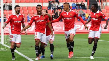 Recuperan la pegada en un momento irrelevante