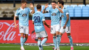 VIGO, SPAIN - APRIL 25: Iago Aspas of Celta Vigo celebrates with Jose Fontan and Kevin Vazquez after scoring their side's first goal during the La Liga Santander match between RC Celta and C.A. Osasuna at Abanca-Balaídos on April 25, 2021 in V