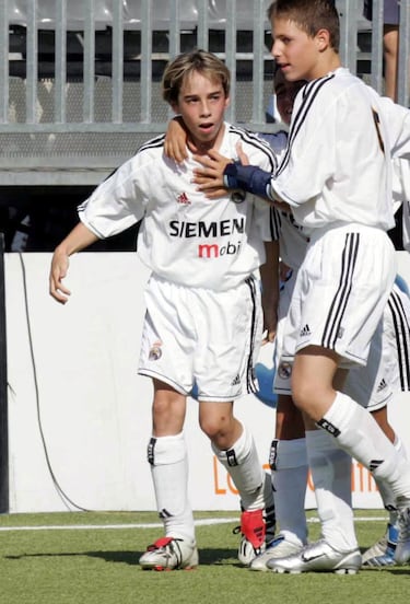  Se formó en la cantera del Real Madrid desde la categoría alevín hasta su equipo filial. En 2012 es traspasado al  Bayer Leverkusen,​ donde debutó como profesional y al año siguiente regresa al Real Madrid.
