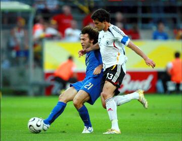 Recién retirado, Pirlo también se coronó en Alemania 2006. Tras jugar cuatro años con la Juventus, en 2015 se hizo oficial su fichaje con el New York City FC, con quienes jugó tres temporadas.