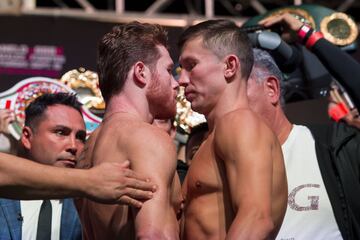 Las mejores imágenes del pesaje de la Canelo vs Golovkin