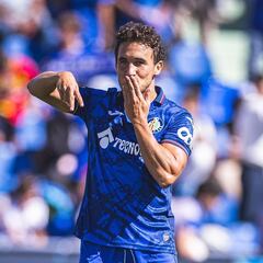 Luis Milla; Bordalás recupera a su brújula