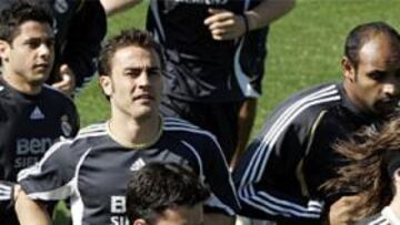 <B>EQUIPO. </B>Emerson cree que la mentalidad del equipo ha cambiado y eso se nota en el campo.