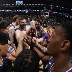 El Unicaja se repone a tiempo de la resaca copera