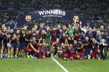 El 11 de agosto de 2015 el Barcelona se proclama Campeón de la Supercopa de Europa frente al Sevilla en Tbilisi (Georgia)
