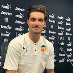 Jason lo tiene claro: “Solo pienso en quedarme en el Valencia"
