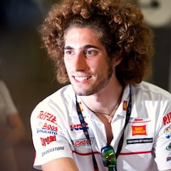 “Simoncelli sigue durmiendo en su habitación”