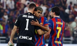 El Barça aplasta y espera rival