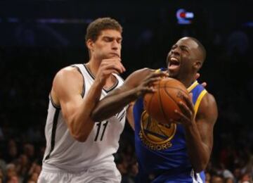 Brook López y Draymond Green.