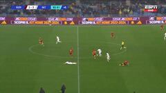 Sólo le bastan dos minutos en cancha a Alexis para hacer esto: ¡generosidad pura!