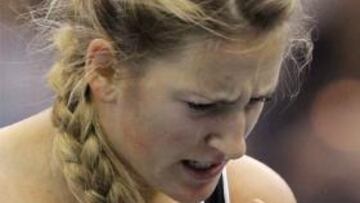 Victoria Azarenka supera a Maria Kilikenko y gana la Kremlin Cup en Moscú