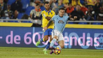 Viera y Hugo Mallo durante un partido entre Las Palmas y Celta.