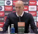 El tenso momento de Zidane en la rueda tras la victoria frente al Barcelona