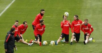 Gran ambiente entre los jugadores. 