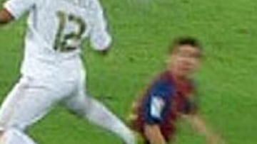 Tangana al final con roja a Marcelo, Özil y David Villa