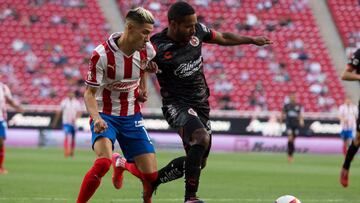 Triunfo que da oxígeno a Chivas: 2-0 sobre Tijuana