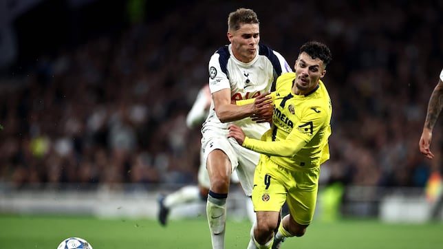 Los delanteros del Villarreal, de pretemporada