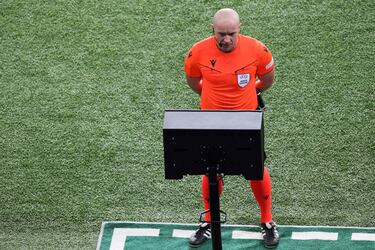 Who is Szymon Marciniak, referee for Atalanta vs Real Madrid Champions League clash?