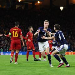 Escocia destroza a la nueva España