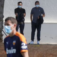 Murthy se reencuentra con la crisis a su vuelta de Singapur