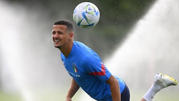 Luis Felipe, entren&aacute;ndose con Italia estos d&iacute;as.