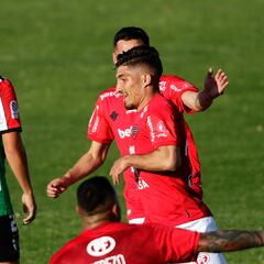 Ñublense agradeció el regalo