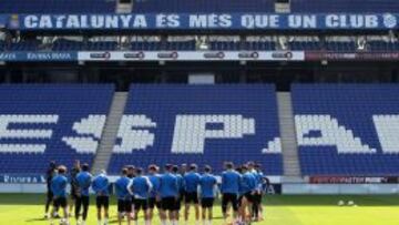 El Espanyol ya se ha ejercitado este viernes bajo la pancarta.