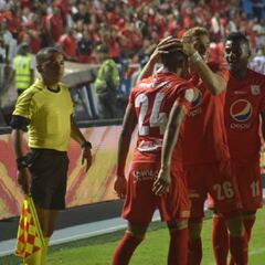 América vence a Jaguares con un golazo de Luis Sánchez