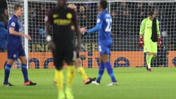 Jamie Vardy y Leicester humillan al Manchester City de Bravo