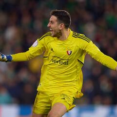 La estrategia de Osasuna en una botella de agua