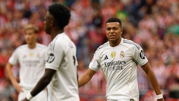 Soccer Football - LaLiga - Atletico Madrid v Real Madrid - Riyadh Air Metropolitano, Madrid, Spain - September 27, 2025 Real Madrid's Kylian Mbappe reacts REUTERS/Susana Vera