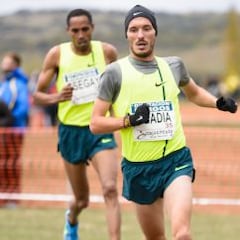 Toni Abadía: la potencia maña entre corredores africanos