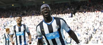 Moussa Sissoko celebrates scoring for Newcastle