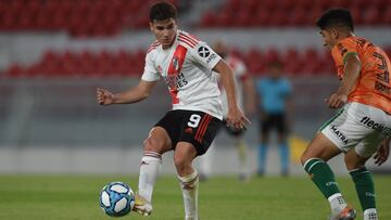 River visita al líder Banfield sin algunos de sus titulares