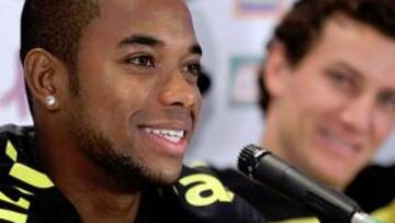 Robinho dice estar preparado para asumir el peso de Brsil: "La responsabilidad no es un problema", asegura.