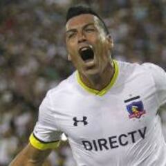 Paredes acaricia histórico récord chileno en la Copa Libertadores