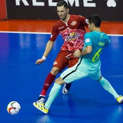 ElPozo gana al Barça en un duelo de poder a poder