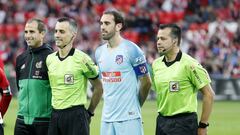 God&iacute;n, antes de empezar el Athletic-Atl&eacute;tico.
 
 
 