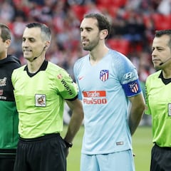 Godín: "Toca levantarse y luchar por el segundo puesto"
