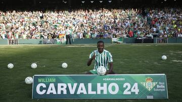 William Carvalho.