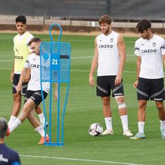 Gattuso llama a filas a Yellu y Tiago Ribeiro