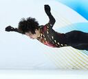 El chino Jin Boyang 'vuela' sobre el hielo de Beijing