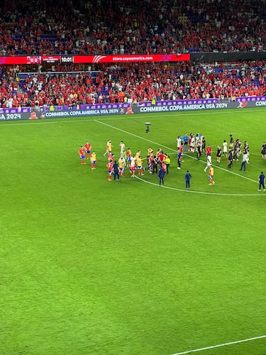 La eliminación de la Roja termina en escándalo: esto hicieron los hinchas chilenos en Orlando